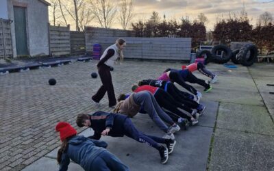 JO11 traint bij sponsor N-Joyce